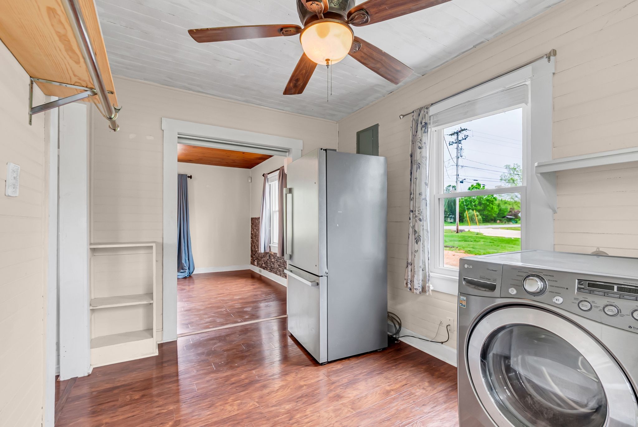 915 Monument Road Summertown, TN 38483 - Photo 12 of 32 Gallery Image 12
