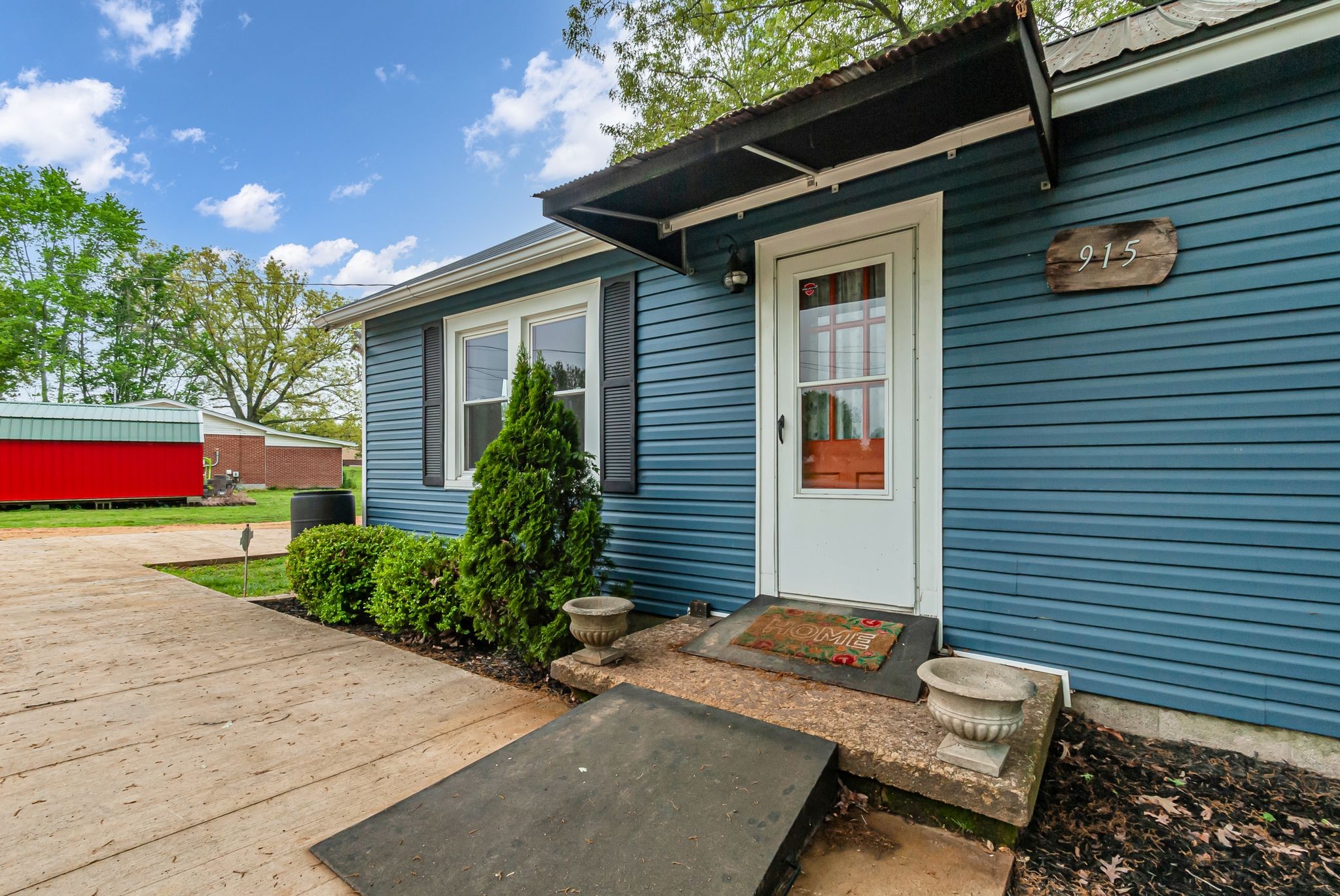 915 Monument Road Summertown, TN 38483 - Photo 5 of 32 Gallery Image 5