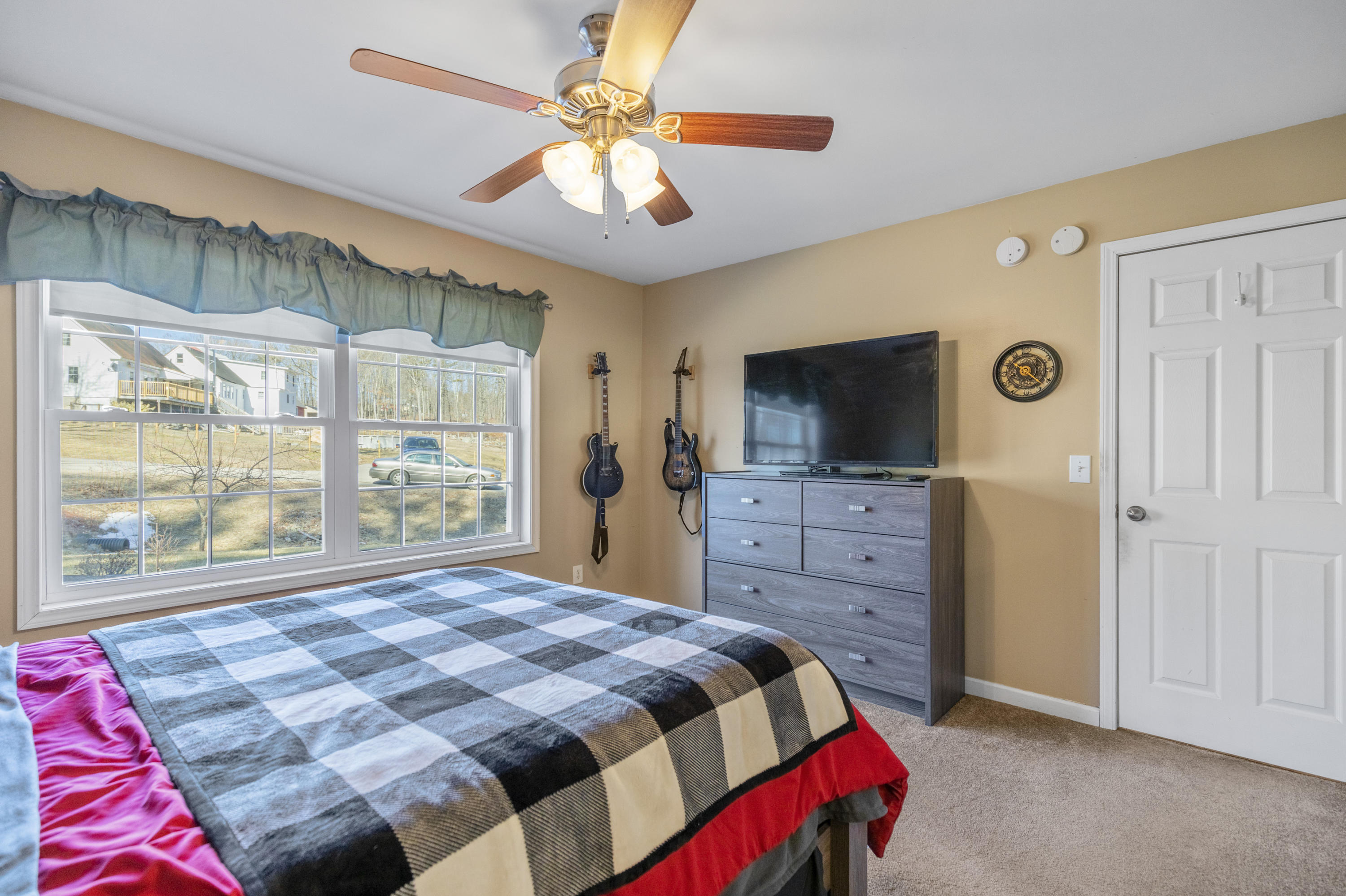 224 Grammar Road Sanford, ME 04073 - Photo 23 of 37 182GrammarRoadSanford_014