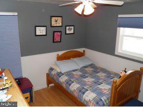 145 Wave Road Manahawkin, NJ 08050 - Photo 14 of 19