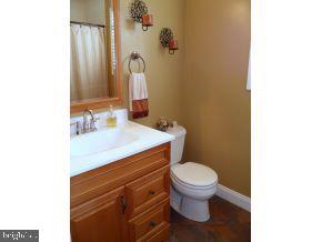 145 Wave Road Manahawkin, NJ 08050 - Photo 10 of 19