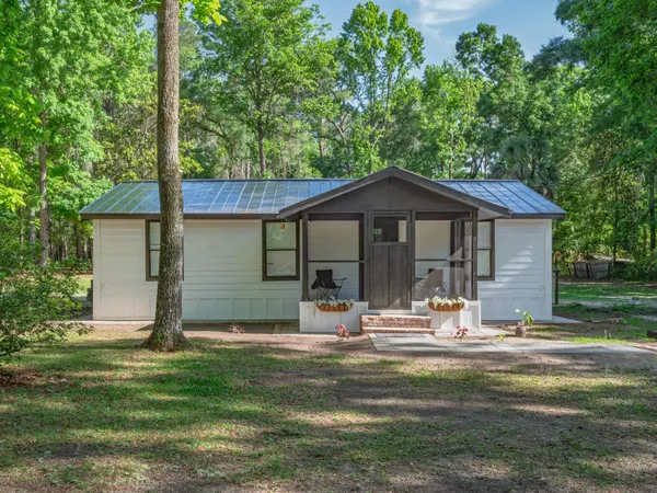 $295,000 | 1266 Doctor Martin Luther King Junior Memorial Road, Crawfordville, FL 32327
