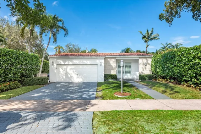 $1,995,000 | 829 Malaga Avenue, Coral Gables, FL 33134