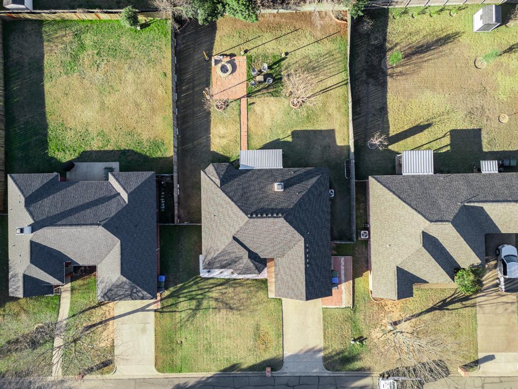 10512 Whitney Trace Drive Waco, TX 76708 - Photo 28 of 36 a house view with a outdoor space
