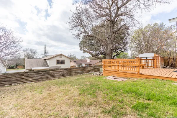 $1,550 | 5434 Mountain Vista Drive, San Antonio, TX 78247