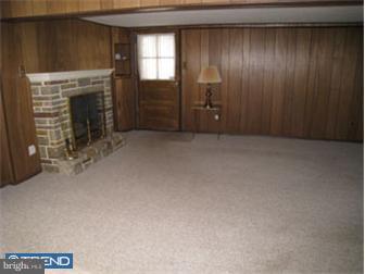 484 Beaver Road Southampton, PA 18966 - Photo 6 of 11 Family Room