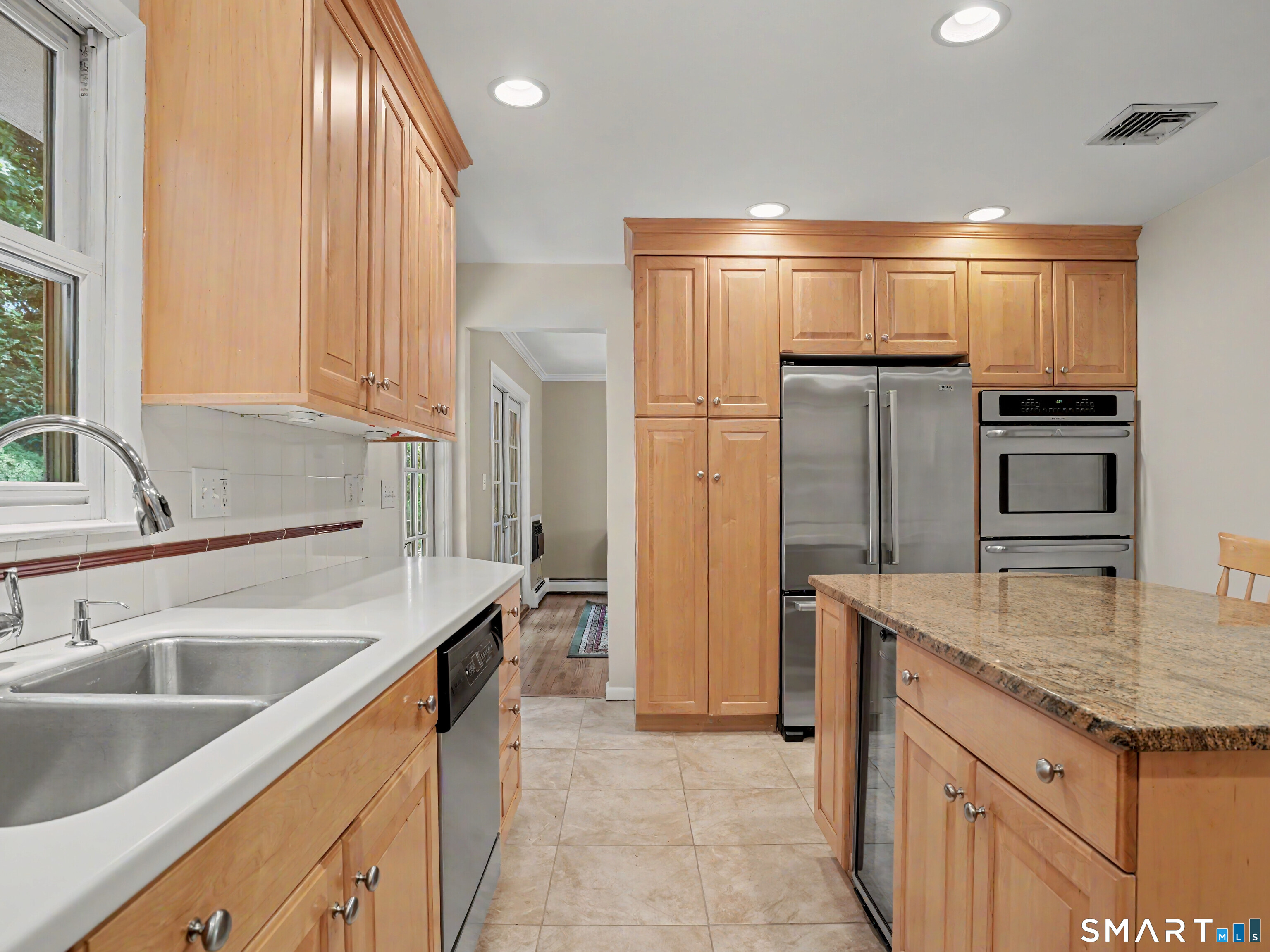 22 Brandywine Road Stamford, CT 06905 - Photo 10 of 36 Gallery Image 10