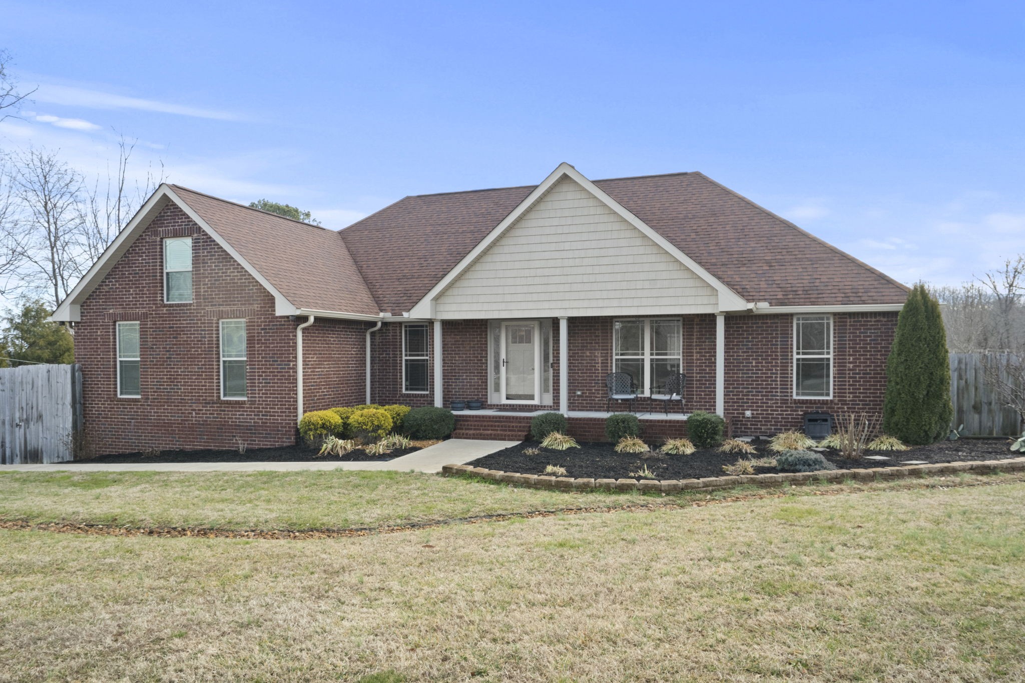 8930 New Chapel Road Springfield, TN 37172 - Photo 1 of 57 a front view of a house with a yard