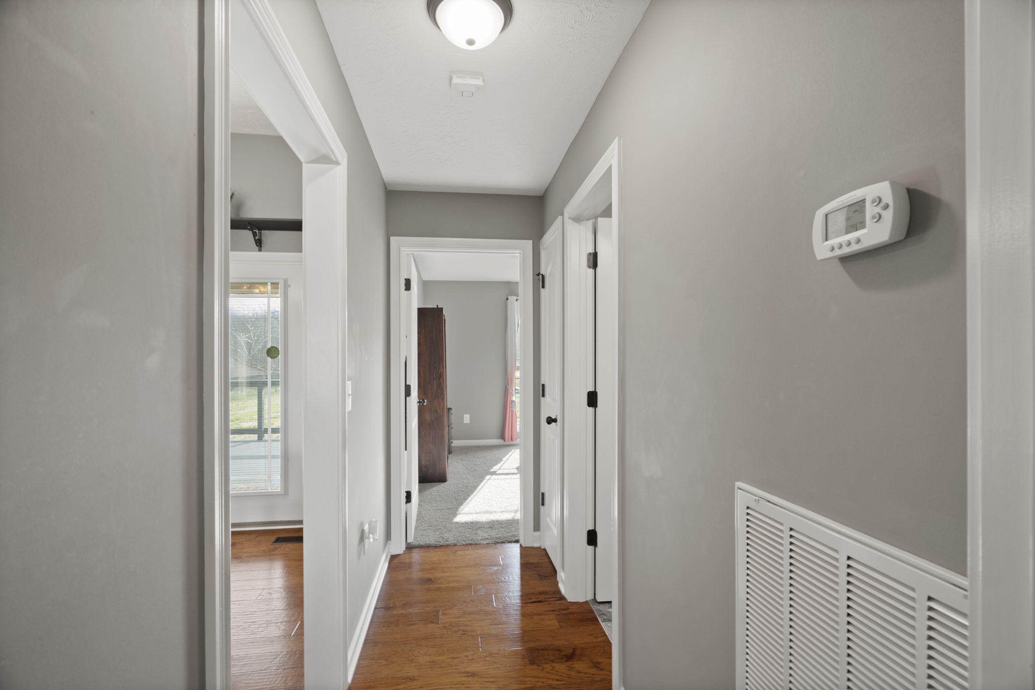 8930 New Chapel Road Springfield, TN 37172 - Photo 24 of 57 a view of a hallway with a hallway