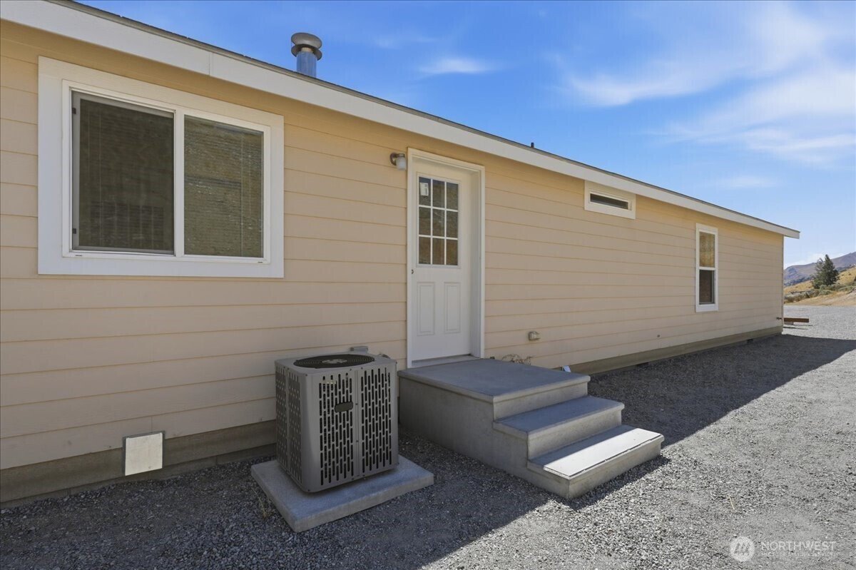 109 Hugo Road Chelan, WA 98816 - Photo 39 of 40