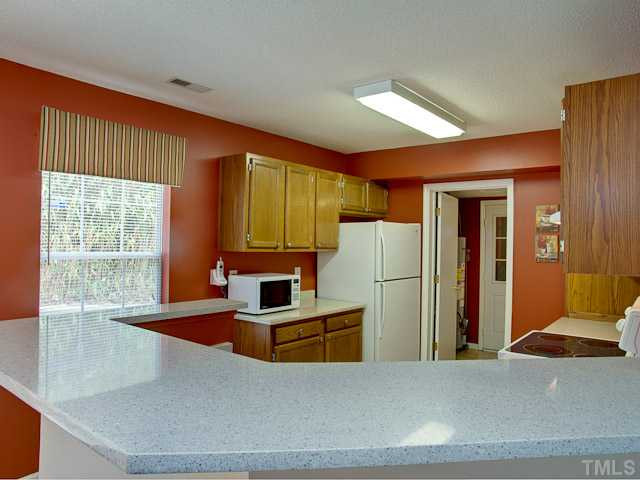 516 High Ridge Drive Durham, NC 27707 - Photo 6 of 12 Kitchen