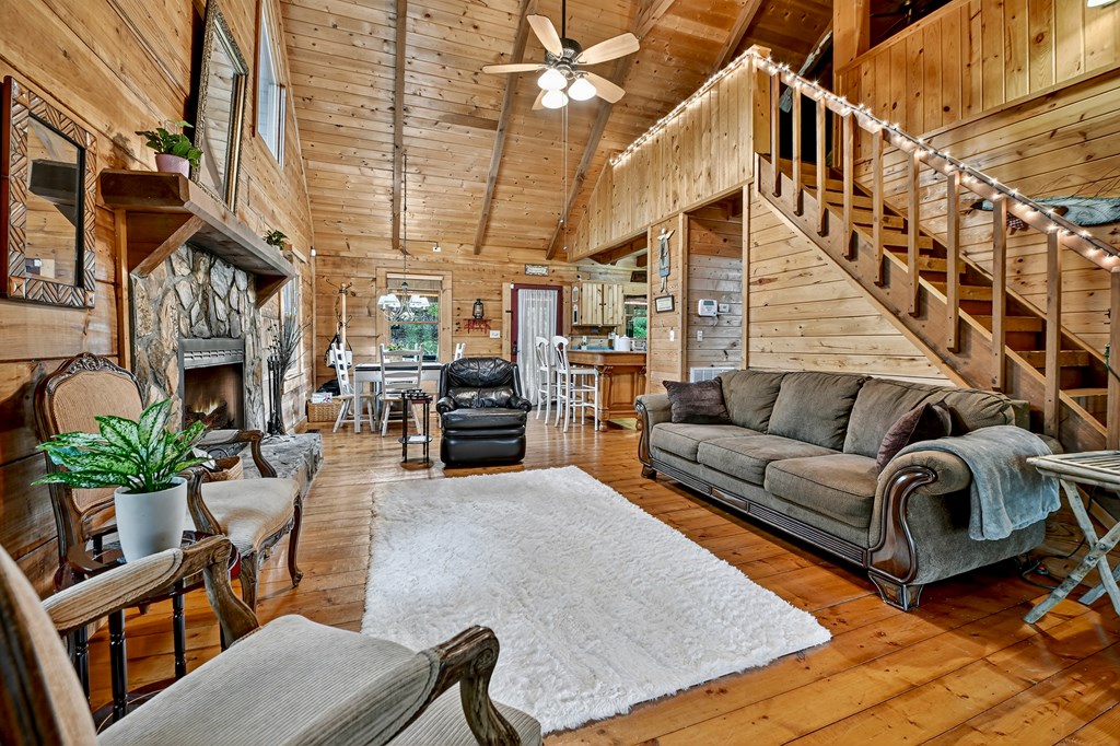 430 Chestnut Ridge Circle Blue Ridge, GA 30513 - Photo 7 of 52