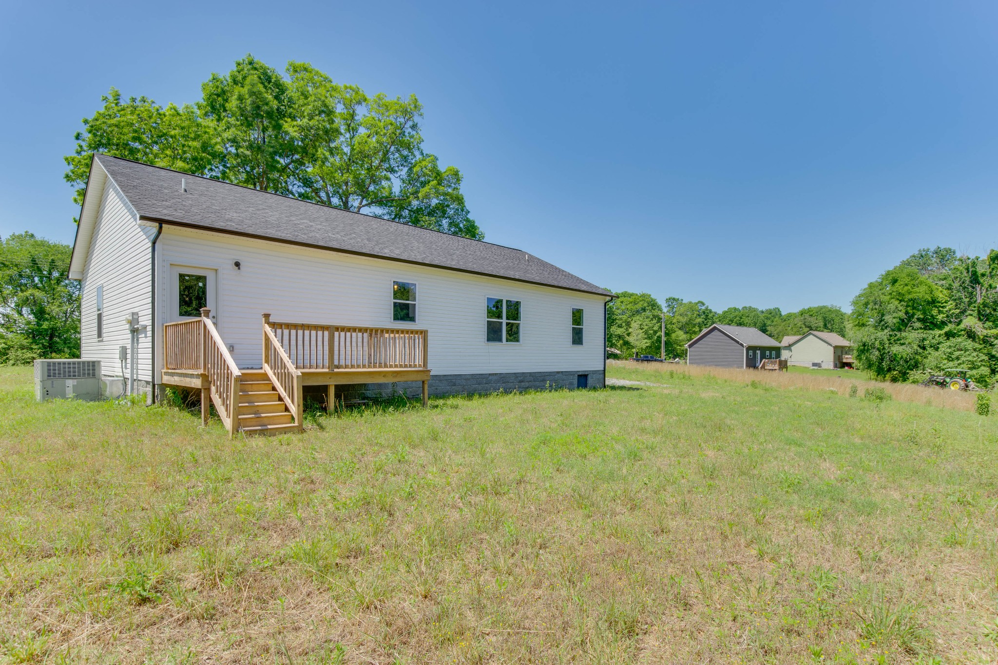 3788 Bowker Road Charlotte, TN 37036 - Photo 13 of 14 Gallery Image 13