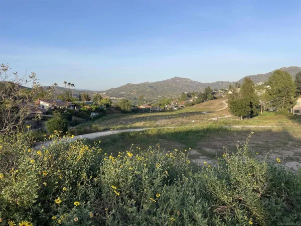 $719,900 | 17780 Villamoura Drive, Poway, CA 92064