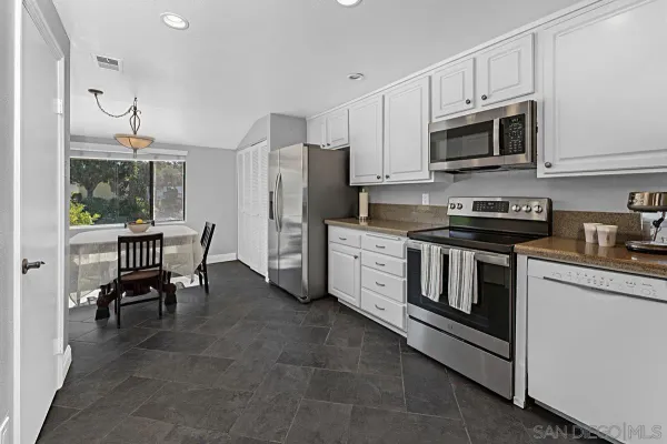 $719,900 | 17780 Villamoura Drive, Poway, CA 92064
