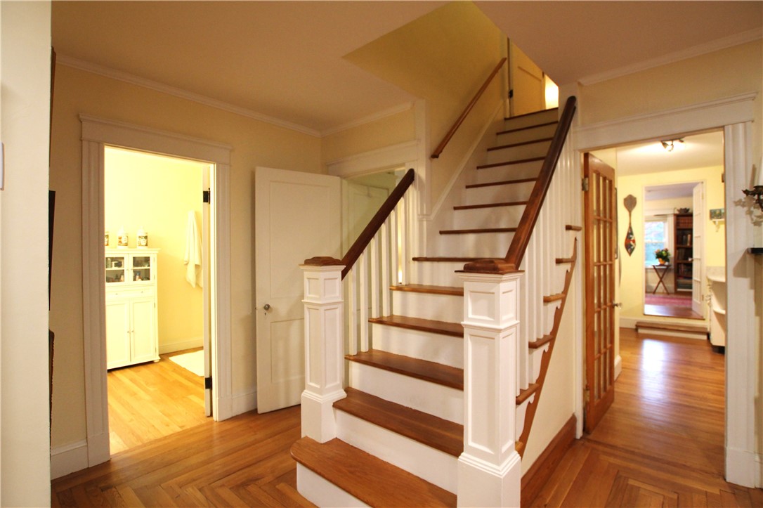 246 Washington Road Barrington, RI 02806 - Photo 26 of 34