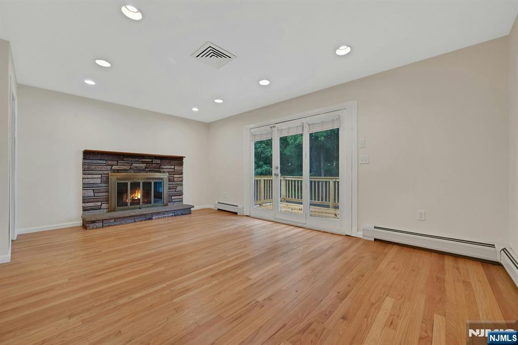 26 Alpine Drive Wayne, NJ 07470 - Photo 17 of 45