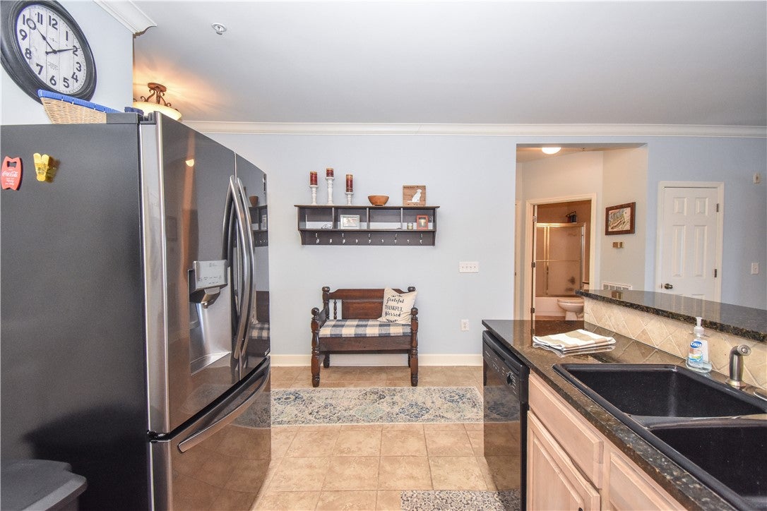 40 Crowne Pointe Road, Unit 102 Dadeville, AL 36853 - Photo 10 of 50 Gallery Image 10