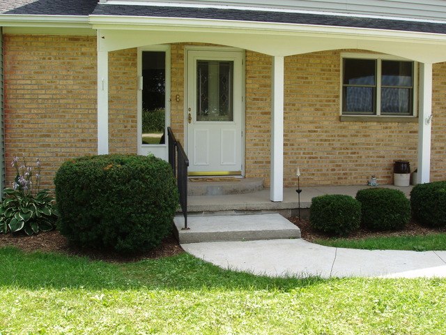 8830 Gurler Road DeKalb, IL 60115 - Photo 2 of 25