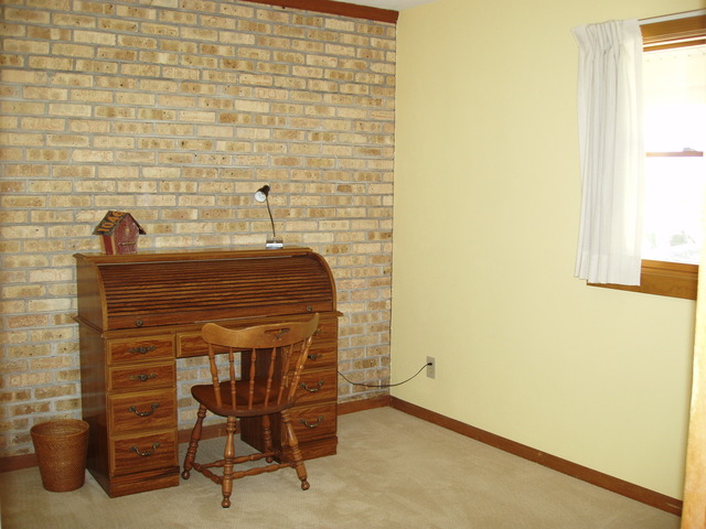 8830 Gurler Road DeKalb, IL 60115 - Photo 16 of 25