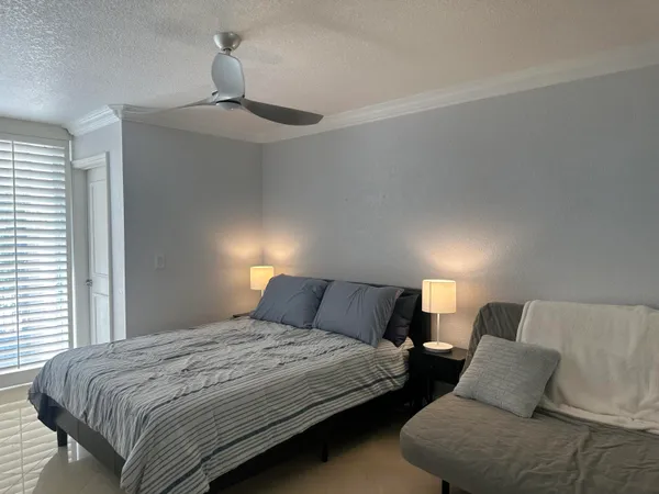 $5,500 | 715 Sandpiper Street, Palm Desert, CA 92260