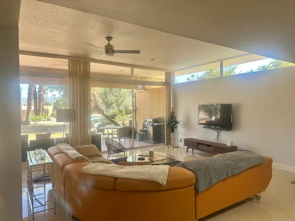 $5,500 | 715 Sandpiper Street, Palm Desert, CA 92260