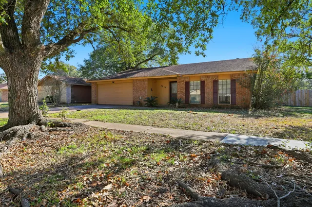 $209,900 | 3919 Cypressdale Drive, Spring, TX 77388