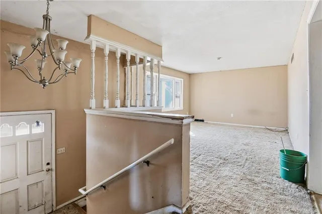 $299,950 | 28414 South State Route, Harrisonville, MO 64701