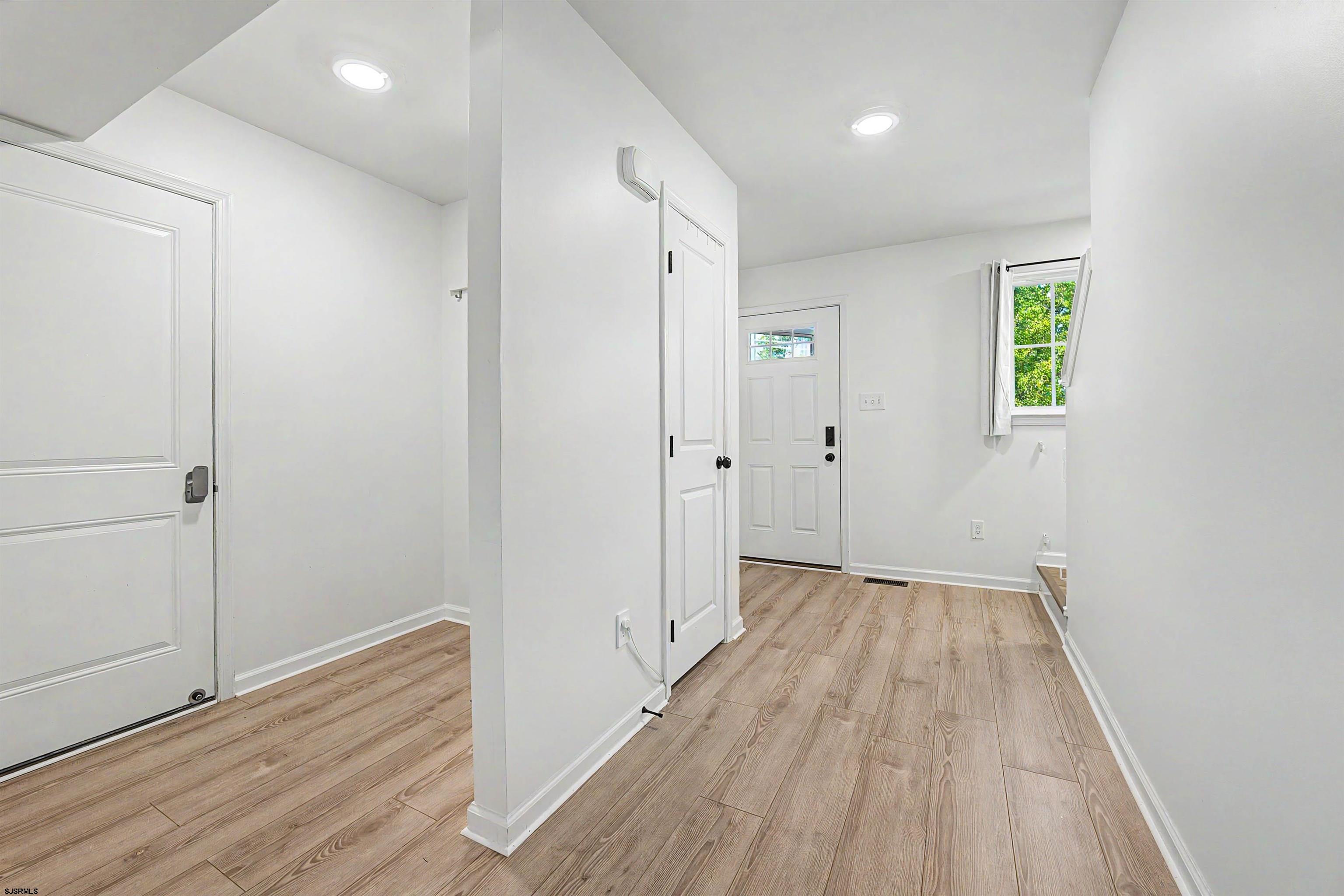 39 Shoreline Road Egg Harbor Township, NJ 08234 - Photo 7 of 33