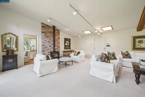 $6,800,000 | 3814 Happy Valley Road, Lafayette, CA 94549