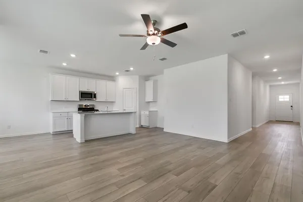 $2,470 | 952 Dustwood Drive, Fort Worth, TX 76052