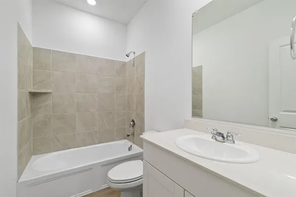 $2,470 | 952 Dustwood Drive, Fort Worth, TX 76052