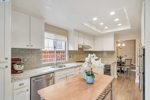 $1,378,000 | 47 Summer Hill Court, Danville, CA 94526