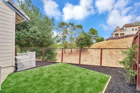 $1,378,000 | 47 Summer Hill Court, Danville, CA 94526