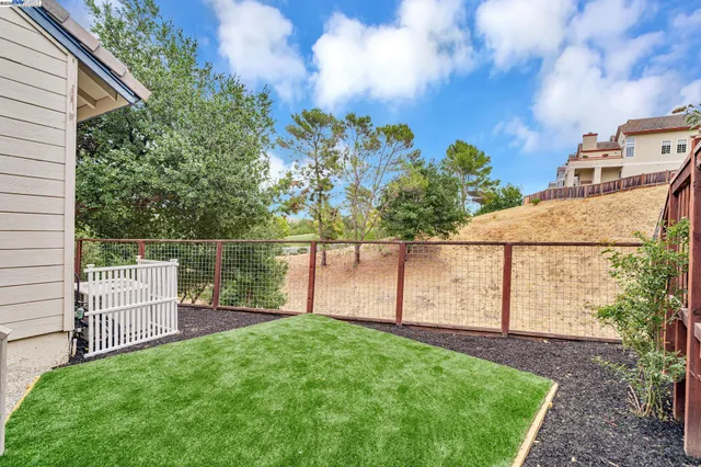 $1,378,000 | 47 Summer Hill Court, Danville, CA 94526