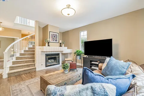 $1,378,000 | 47 Summer Hill Court, Danville, CA 94526