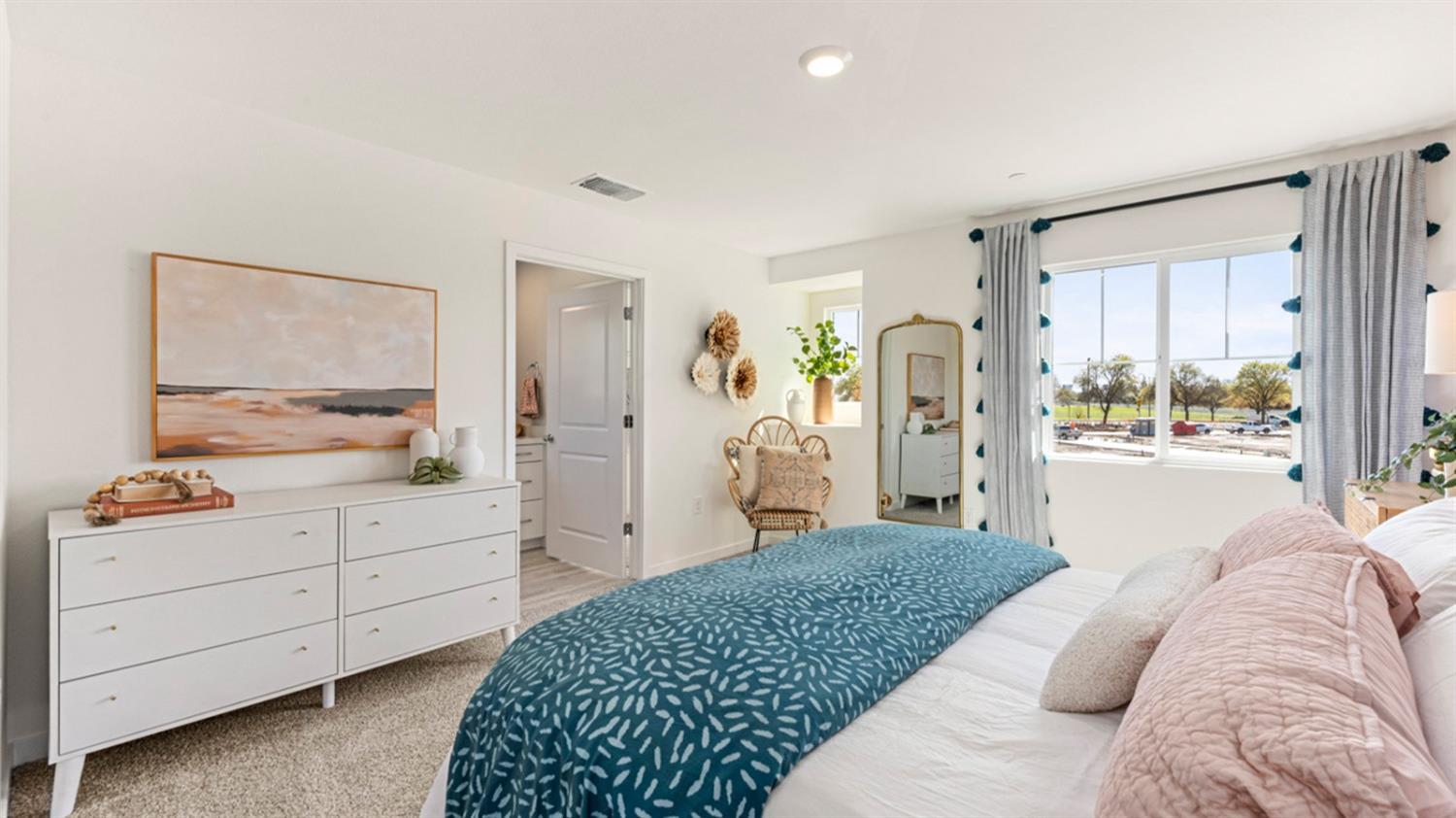 224 Skyline Rdg Loop Sacramento, CA 95834 - Photo 8 of 11