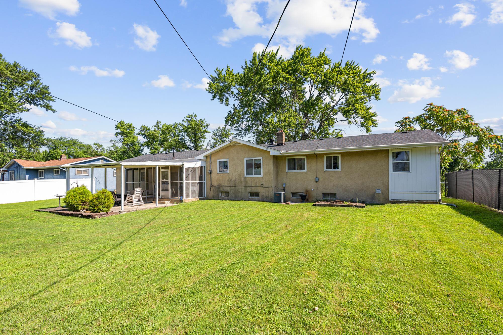 3329 Clime Road Columbus, OH 43223 - Photo 34 of 44 35_cs9a6626