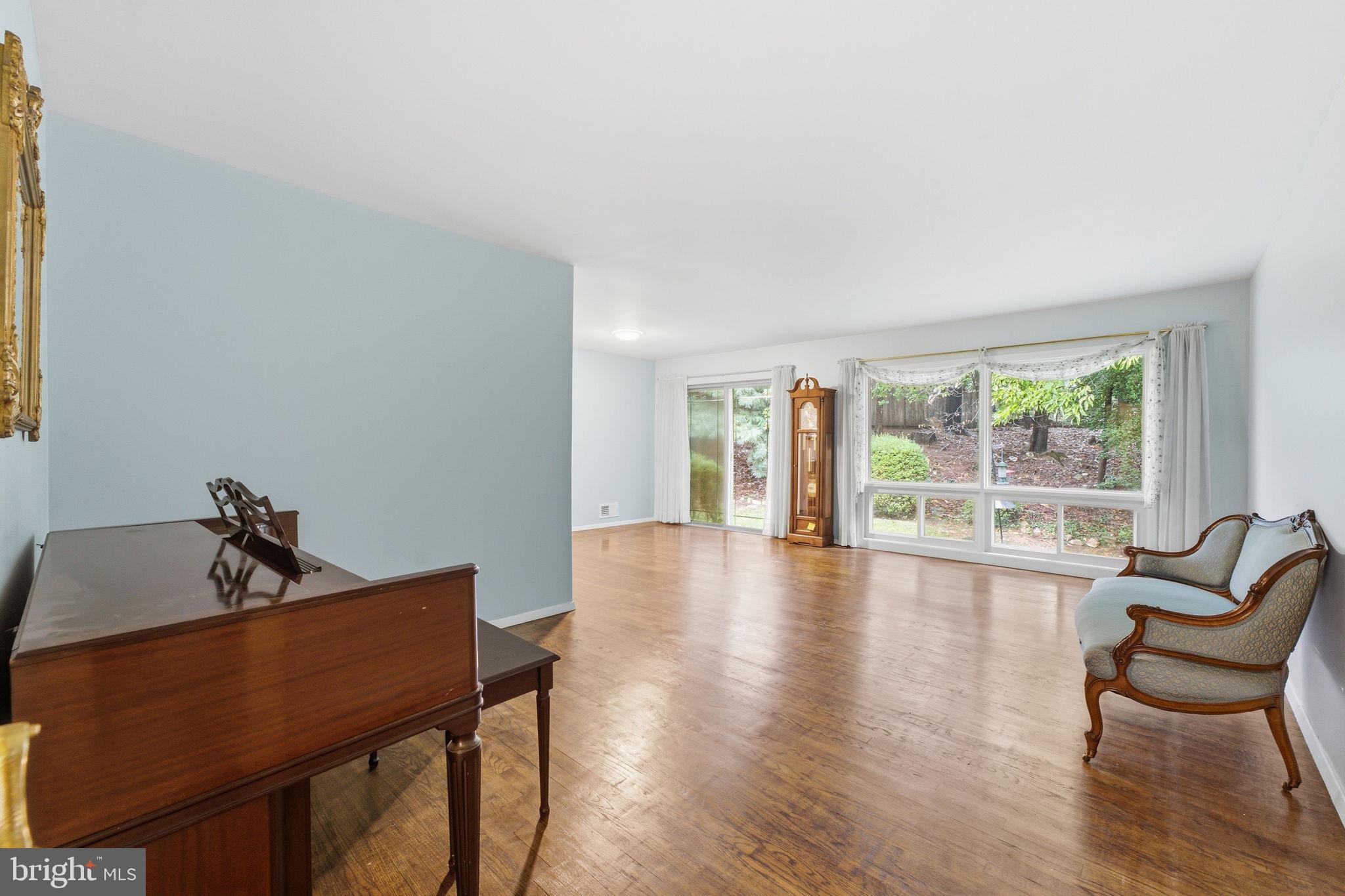 700 Carter Road Rockville, MD 20852 - Photo 10 of 31 Gallery Image 10