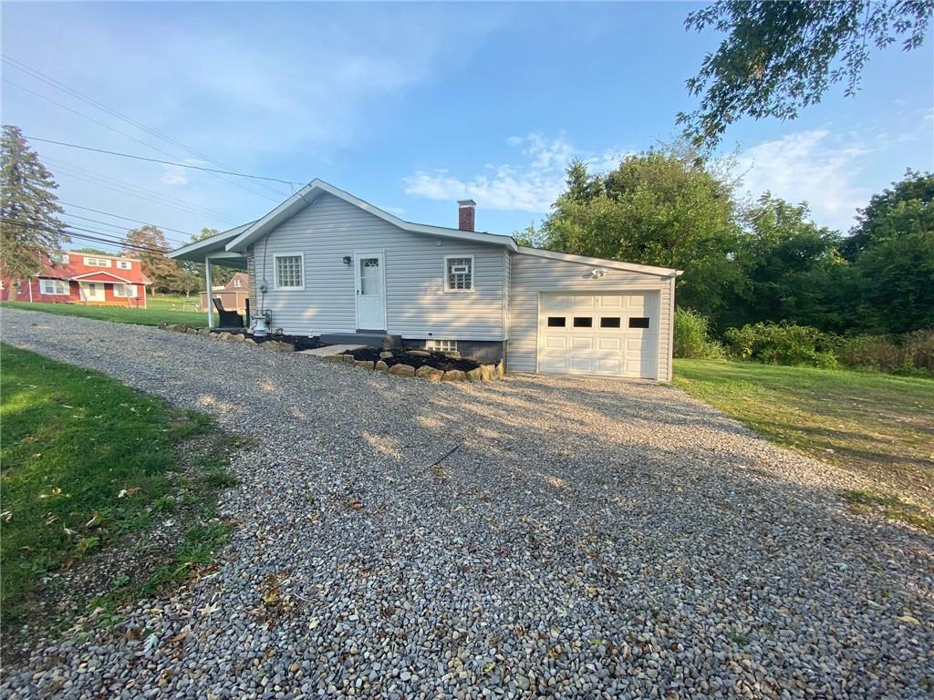 535 Hamil Road Verona, PA 15147 - Photo 3 of 24 Gallery Image 3