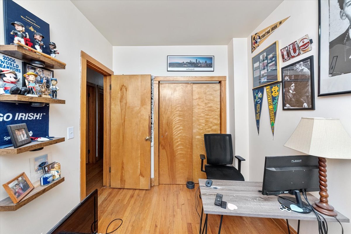 910 West Gunnison Street, Unit 1 Chicago, IL 60640 - Photo 5 of 17