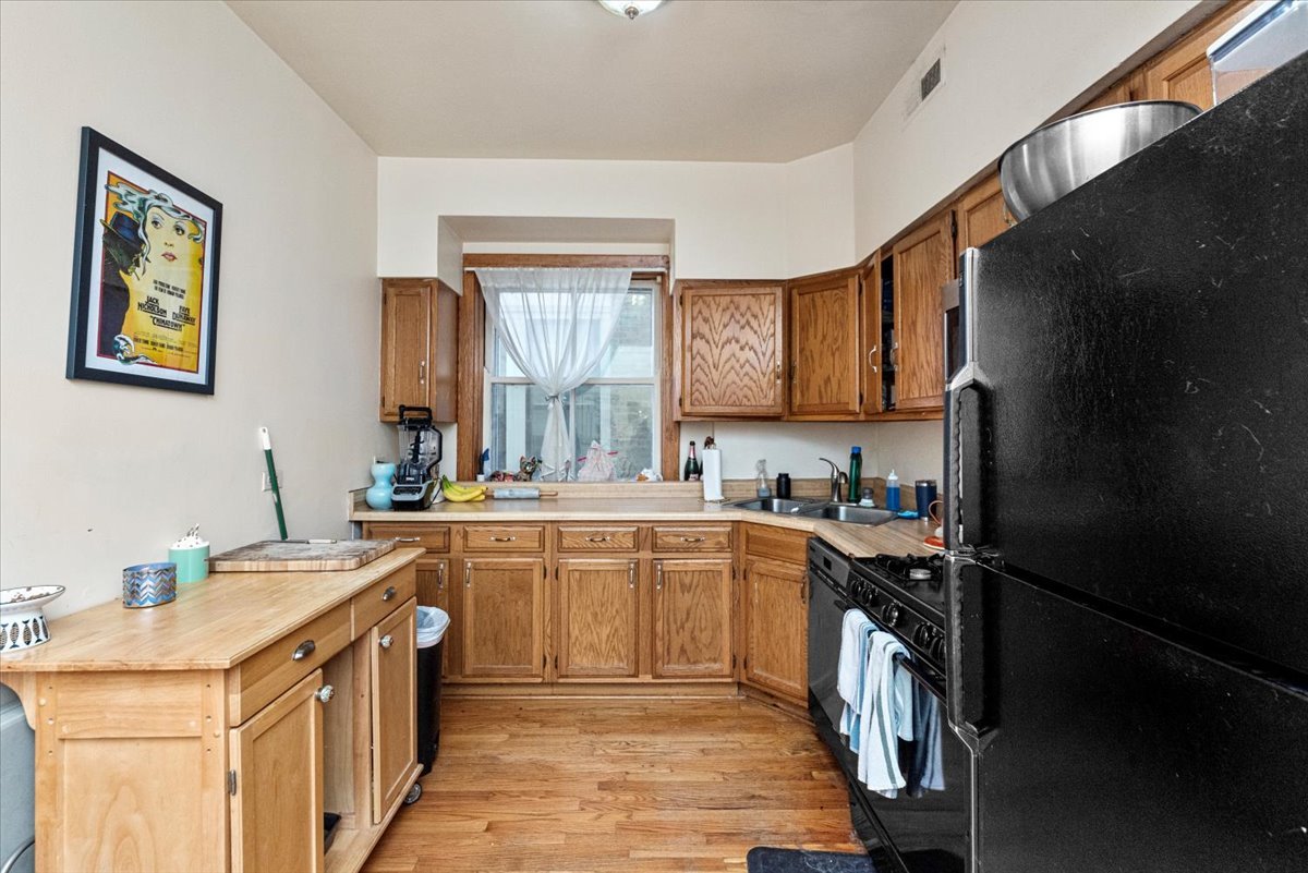 910 West Gunnison Street, Unit 1 Chicago, IL 60640 - Photo 10 of 17