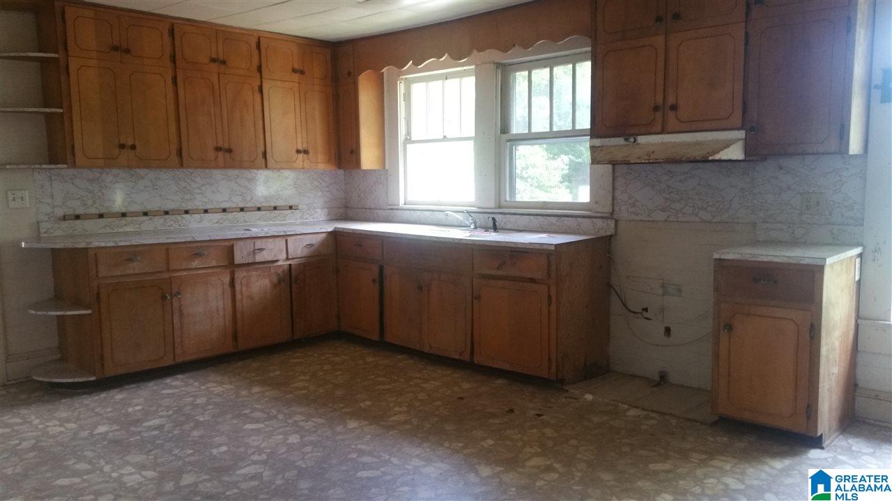 3109 Walnut Avenue Anniston, AL 36201 - Photo 15 of 28