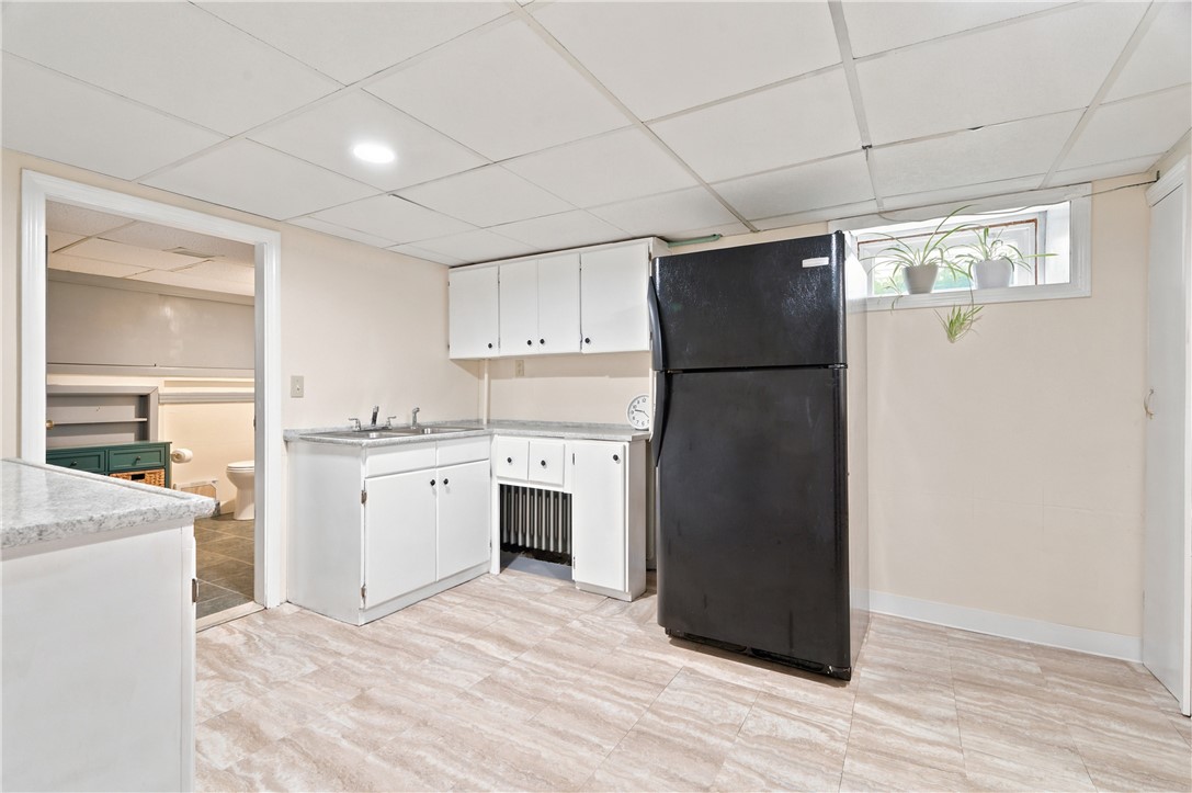 195 Elmore Avenue Woonsocket, RI 02895 - Photo 26 of 41