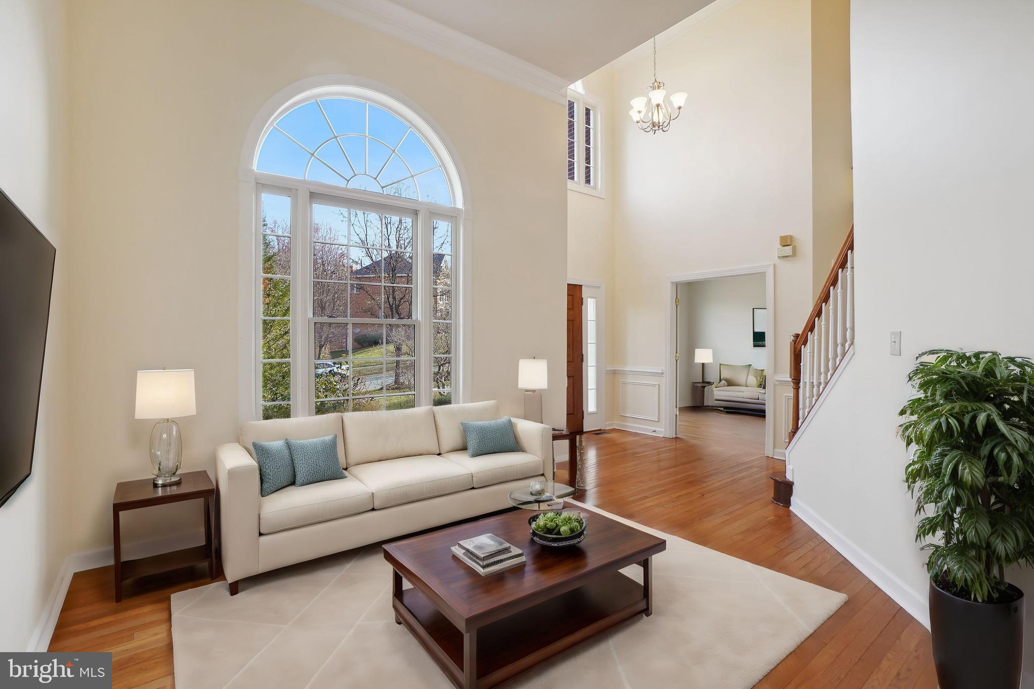 6 Hackett Court Poolesville, MD 20837 - Photo 5 of 53 Living Room Virtual Staging