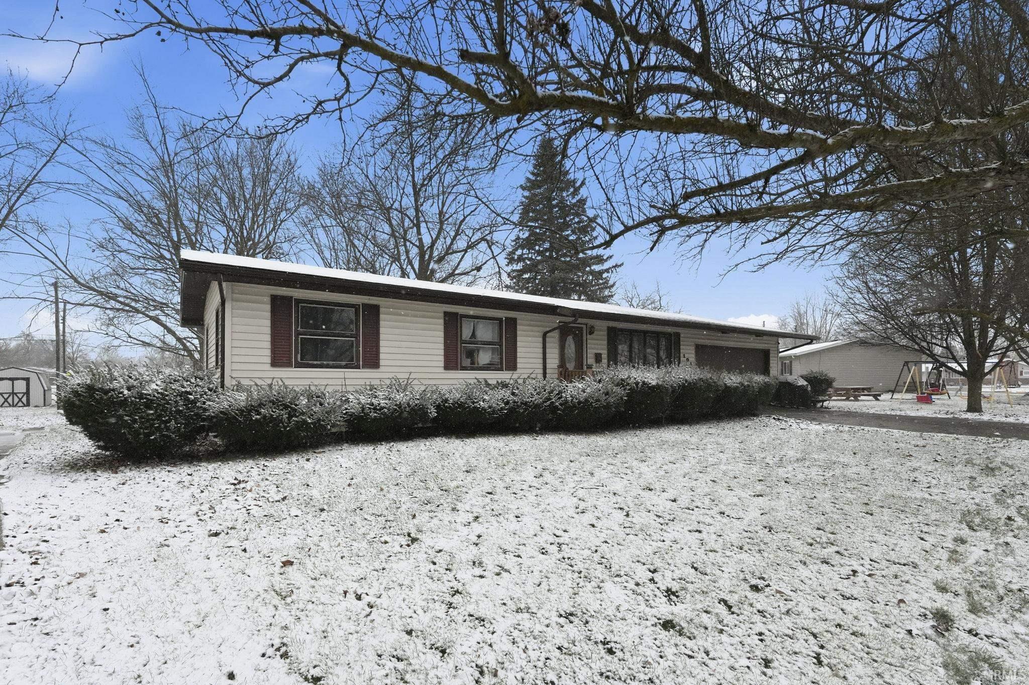 104 South Park Lane Butler, IN 46721 - Photo 9 of 22 Gallery Image 9