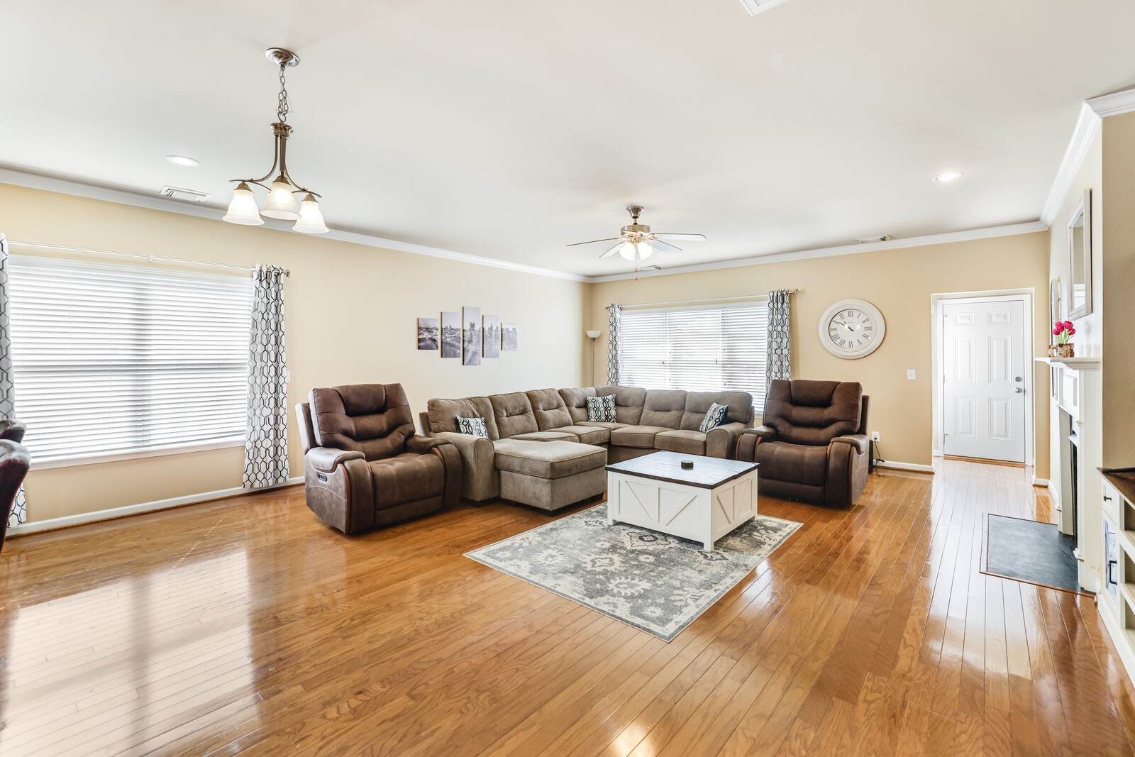 5239 New John Hagar Road Hermitage, TN 37076 - Photo 21 of 70 a living room with furniture and wooden floor