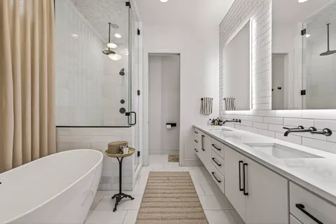 $1,850,000 | 2080 12th Avenue South, Nashville, TN 37204