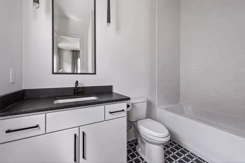 $1,850,000 | 2080 12th Avenue South, Nashville, TN 37204