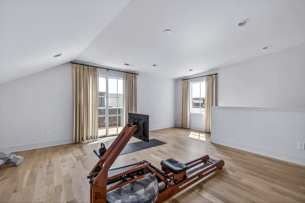 $1,850,000 | 2080 12th Avenue South, Nashville, TN 37204